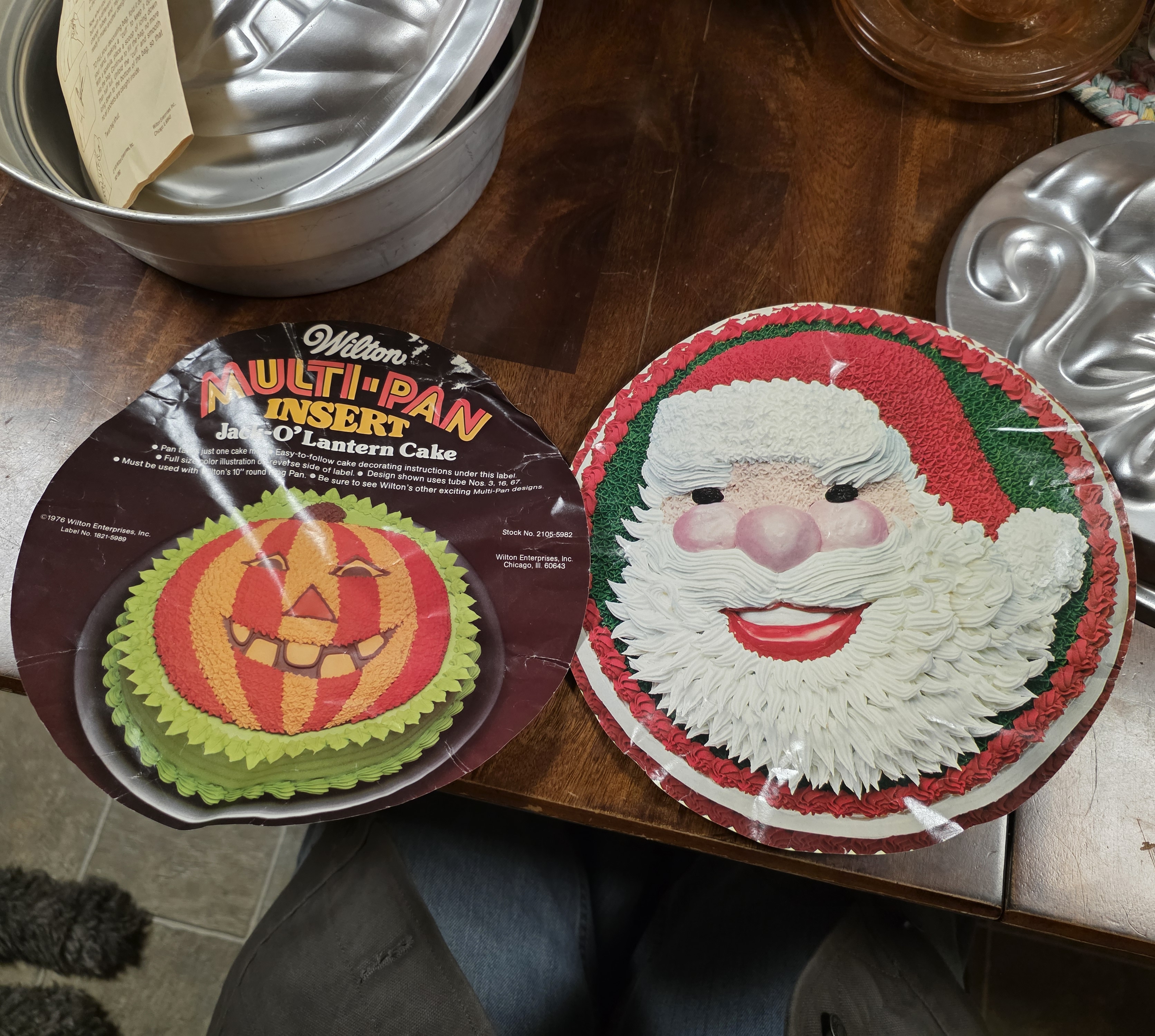 Wilton Holiday-Themed Cake Pans (Pumpkin, Santa, Umbrella) - bottom